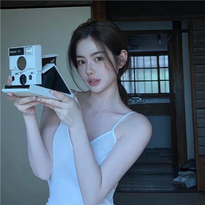 身价三亿的老娘被送进了养老院